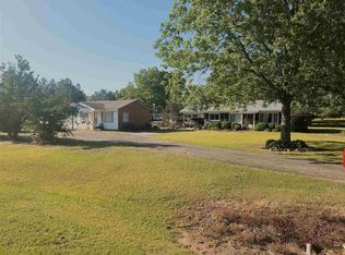 570 Perry Hwy, Hawkinsville, GA 31036