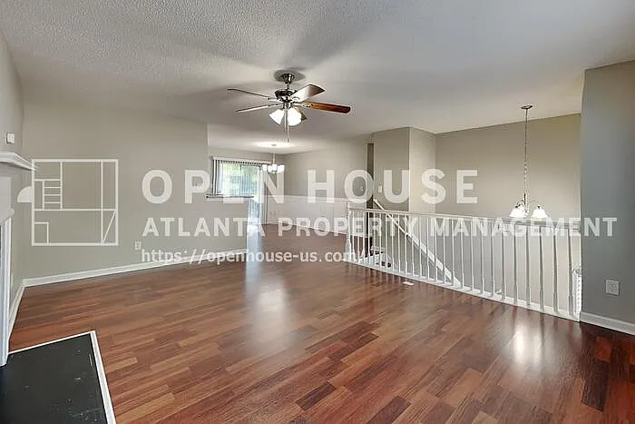 4 bed, 3.0 bath, 1844 sqft, $2,040 — Photo 4