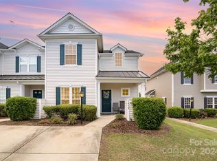 14738 Lions Pride Ct, Charlotte, NC 28273