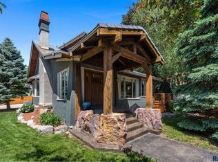 100 E 23rd St, Sioux Falls, SD 57105