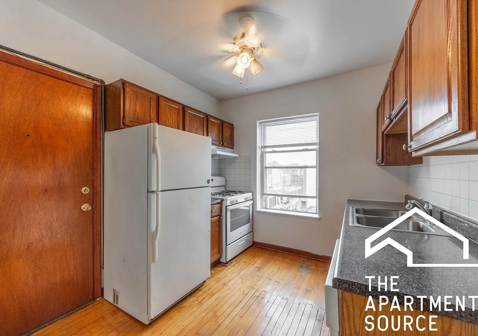 3153 West Argyle Street #2W — Photo 1