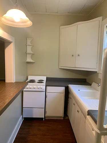 112 Louisa Blvd #1/2 Photo 1