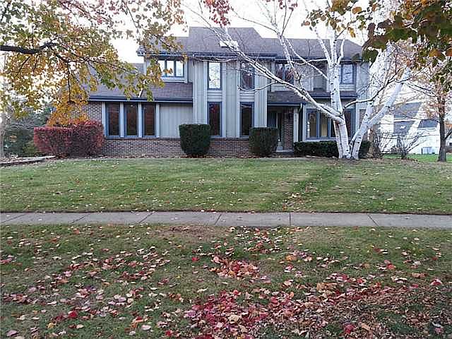 1st image of 570 Candyce Ct