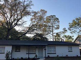 9320 N Arrawana Ave, Tampa, FL 33618