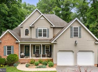 335 Amherst Dr, Front Royal, VA 22630