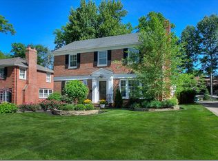 17607 Fernway Rd, Shaker Heights, OH 44120