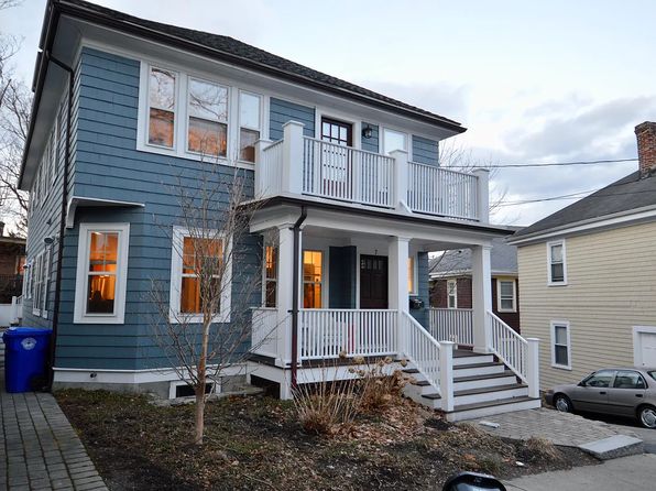 10 Acron Rd #1