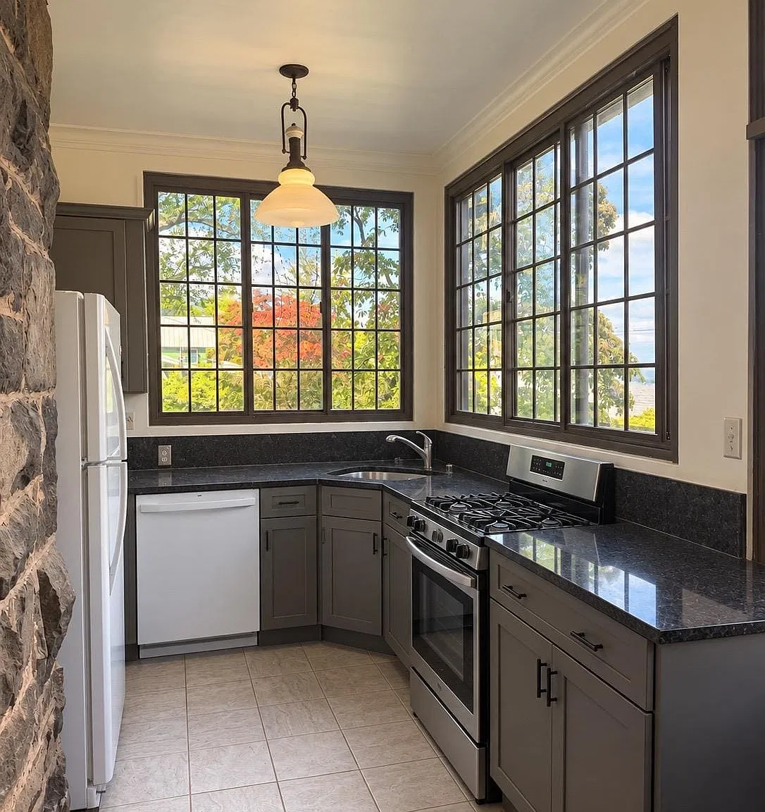 2 bed, 1.0 bath, 1000 sqft, $3,275 — Photo 4