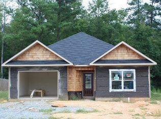 2907 Edgemont St, Opelika, AL 36804