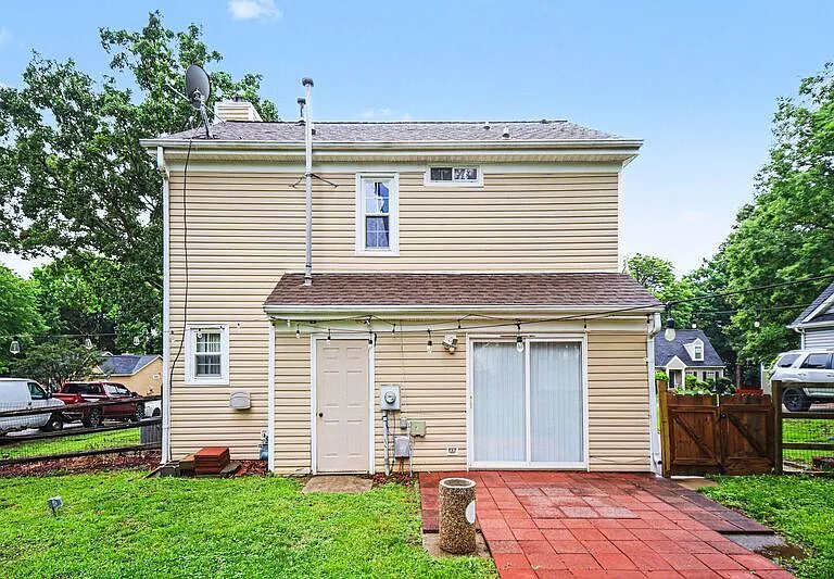 7601 Swedish Ivy Ln — Photo 25