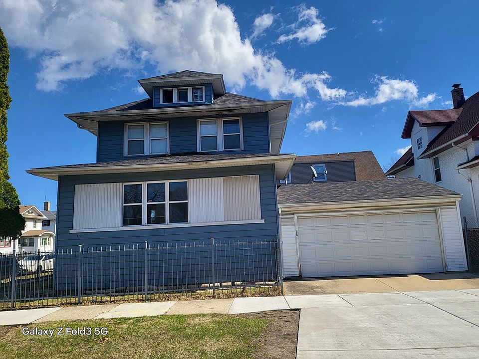 2nd image of 923 N Pine Ave