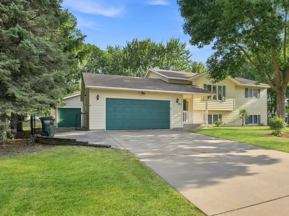 704 3rd Ave N, Sartell, MN 56377