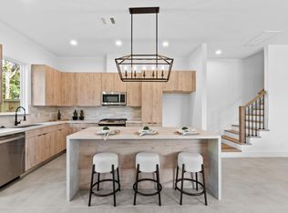 6052 Cebra Rd, Houston, TX 77091