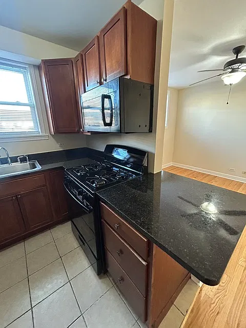 2636 W Foster Ave #2