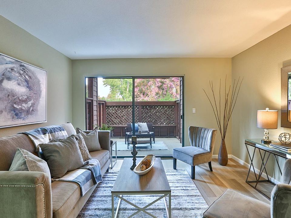 1st image of 802 Catkin Ct