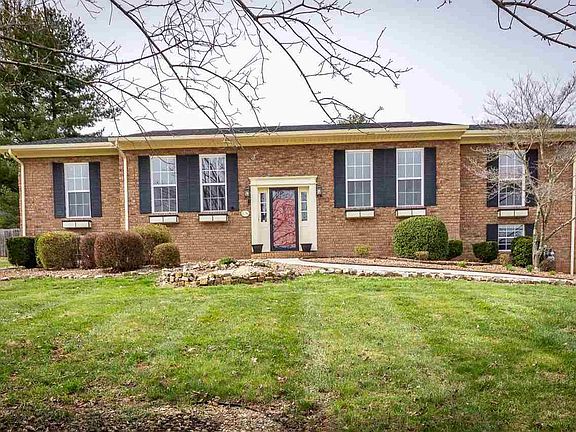 2nd image of 1383 John Sevier Dr