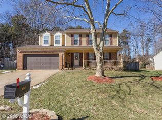 4468 Edsall Dr, Woodbridge, VA 22193