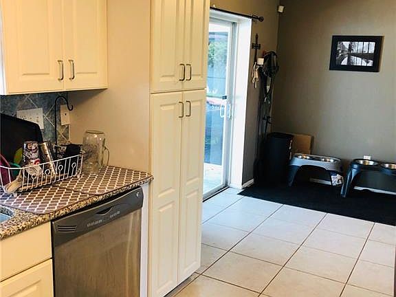 5th image of 1209 SE 19th Ln