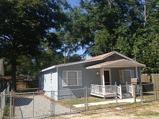 1st image of 2335 2nd Ave