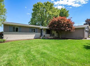 4040 Thompson Rd, Linden, MI 48451