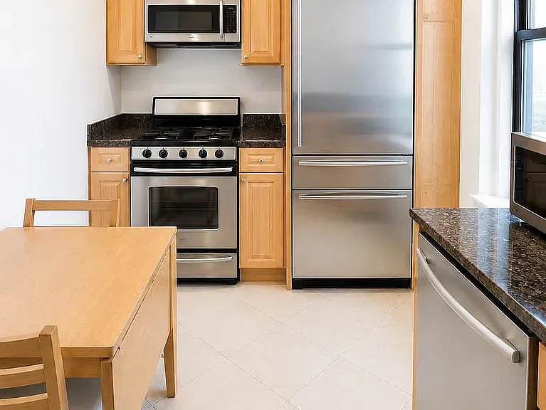 106 W 69th St #8D — Photo 8