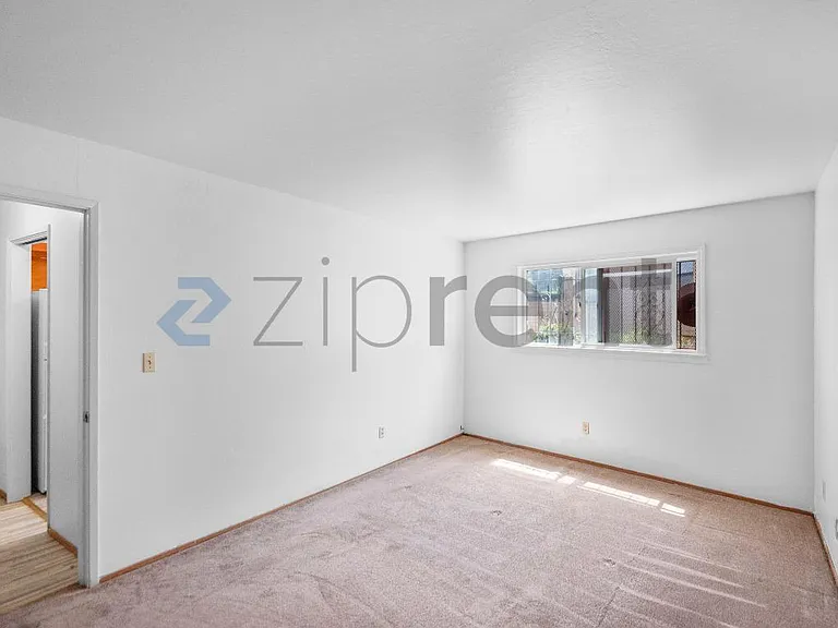 321 Athol Ave #1 — Photo 16