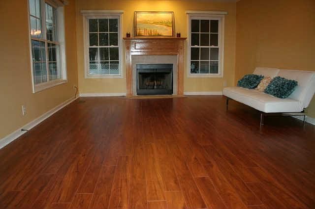 2nd image of 1249 Gatsby Ct