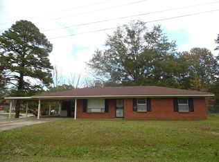 128 Moore Dr, Calhoun City, MS 38916