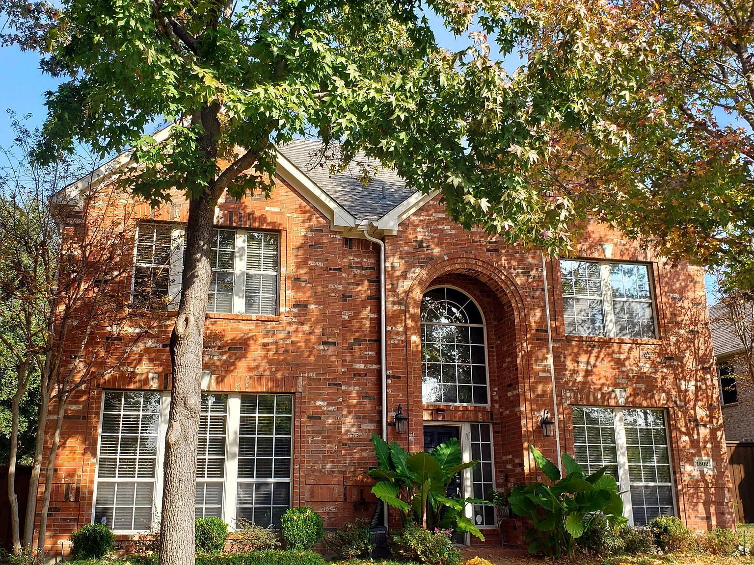 1502 Drexel Ct — Photo 1