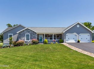 351 Sandy Cir, Milton, PA 17847
