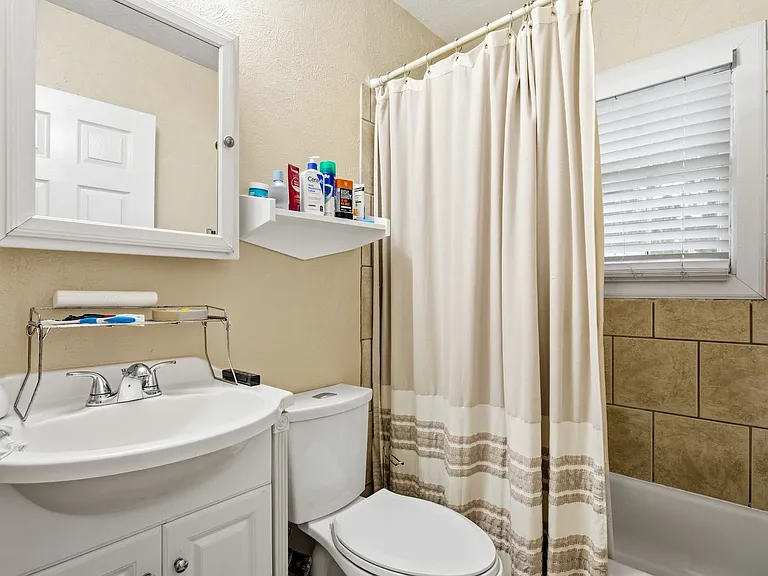 3500 Corto Ave — Photo 18
