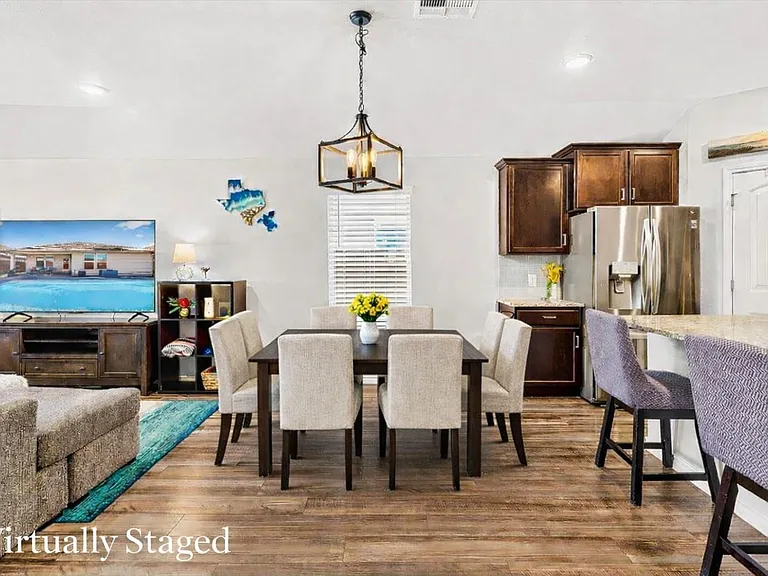 7826 Bullrider Dr — Photo 17