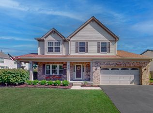 745 Red Barn Ln, Elgin, IL 60124