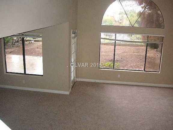 4th image of 3032 Harborside Dr