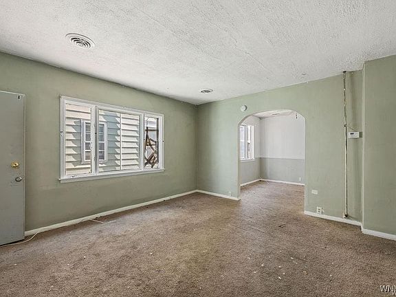 4th image of 42 Gorski St