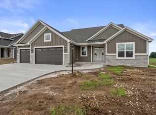 503 Talbots Woods Dr LOT 36, Oconomowoc, WI 53066