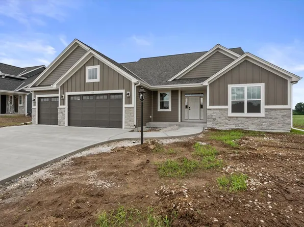 503 Talbot's Woods DRIVE #Lt36, Oconomowoc, WI 53066