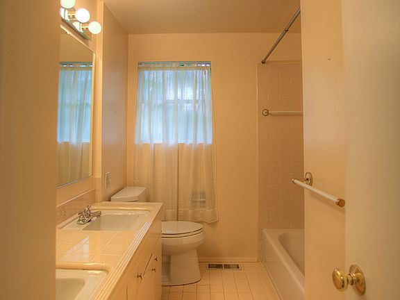 Main Bath