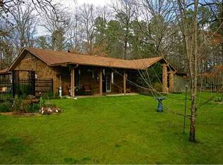 1002 Clear Springs Rd, Texarkana, TX 75501