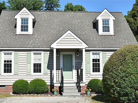 2nd image of 9428 Hollins Glen Ct