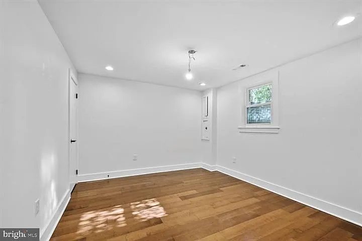 10222 Arizona Cir — Photo 21