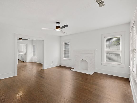 3rd image of 4634 Junius St