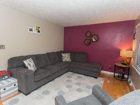 4th image of 107 Crestline Dr