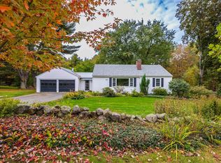 44 Garrison Ln, Hopkinton, NH 03229