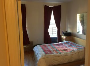 3034 42nd St APT 3L, Astoria, NY 11103