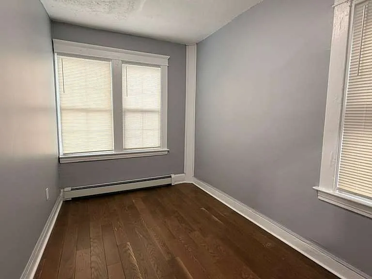 1561 Chapel St #1B — Photo 8