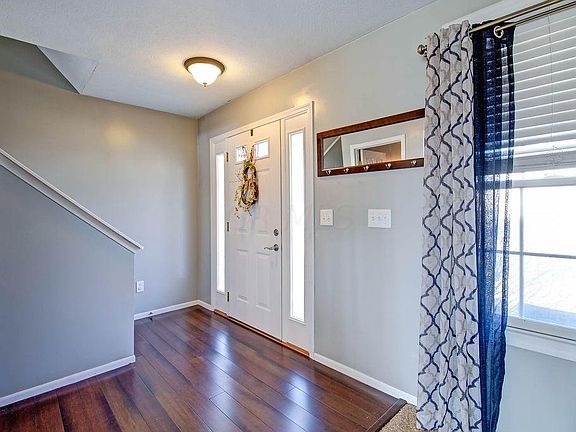 3rd image of 101 Hummock Dr
