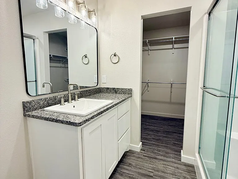 8023 Date Ave — Photo 13