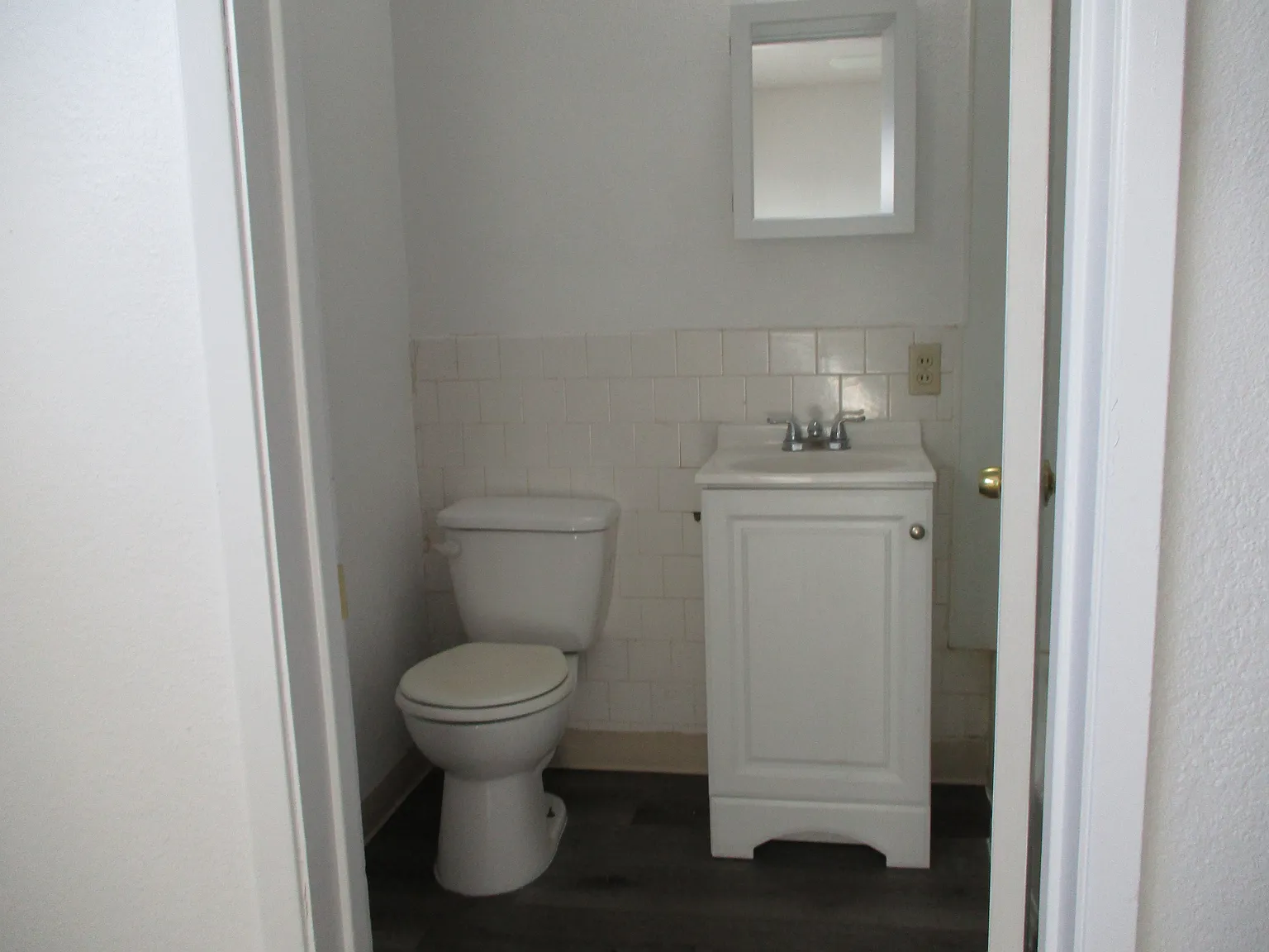 1 bed, $1,075 — Photo 2