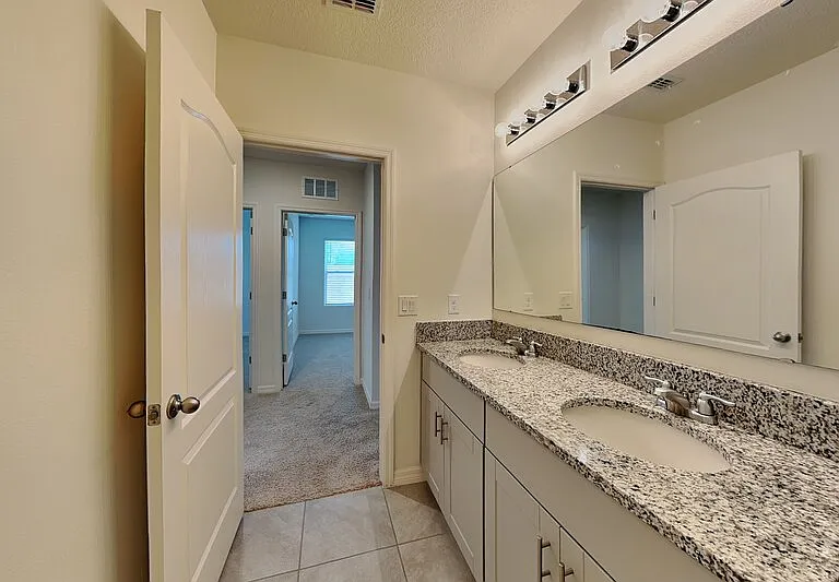 230 Meghan Cir — Photo 15
